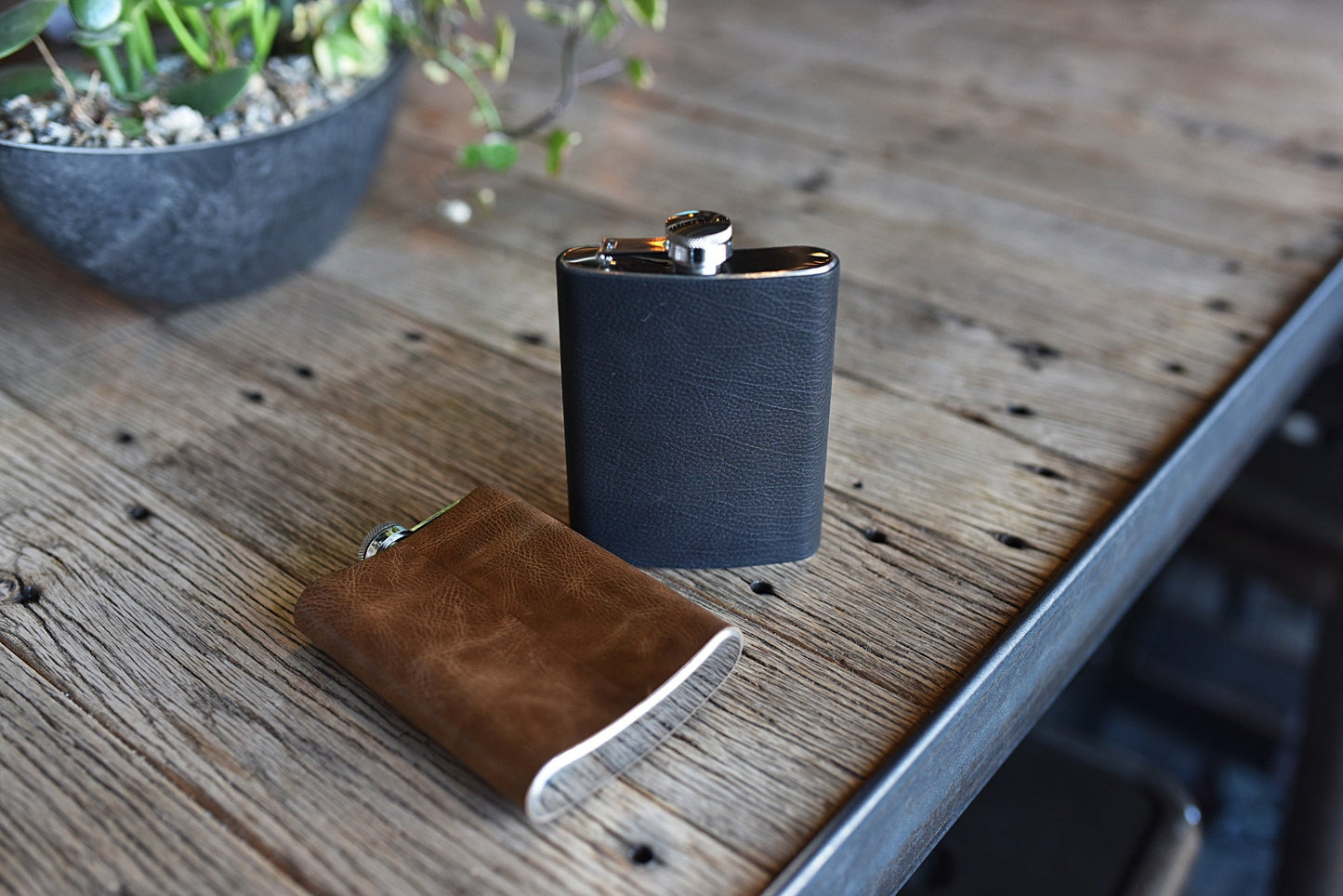 Kiko Leather 8 oz Leather Flask